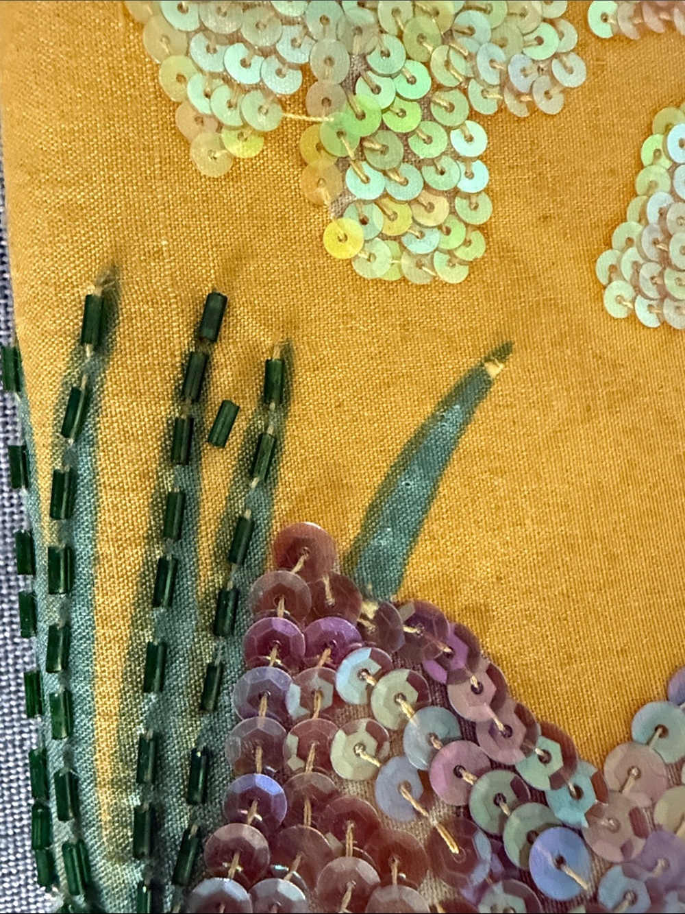Yellow vintage Floral Bamboo-Handle Tote Bag - Picture 10 of 16